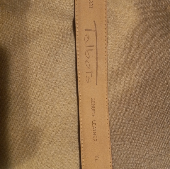 Talbots brand, genuine leather, XL size tan color belt - Picture 2 of 2